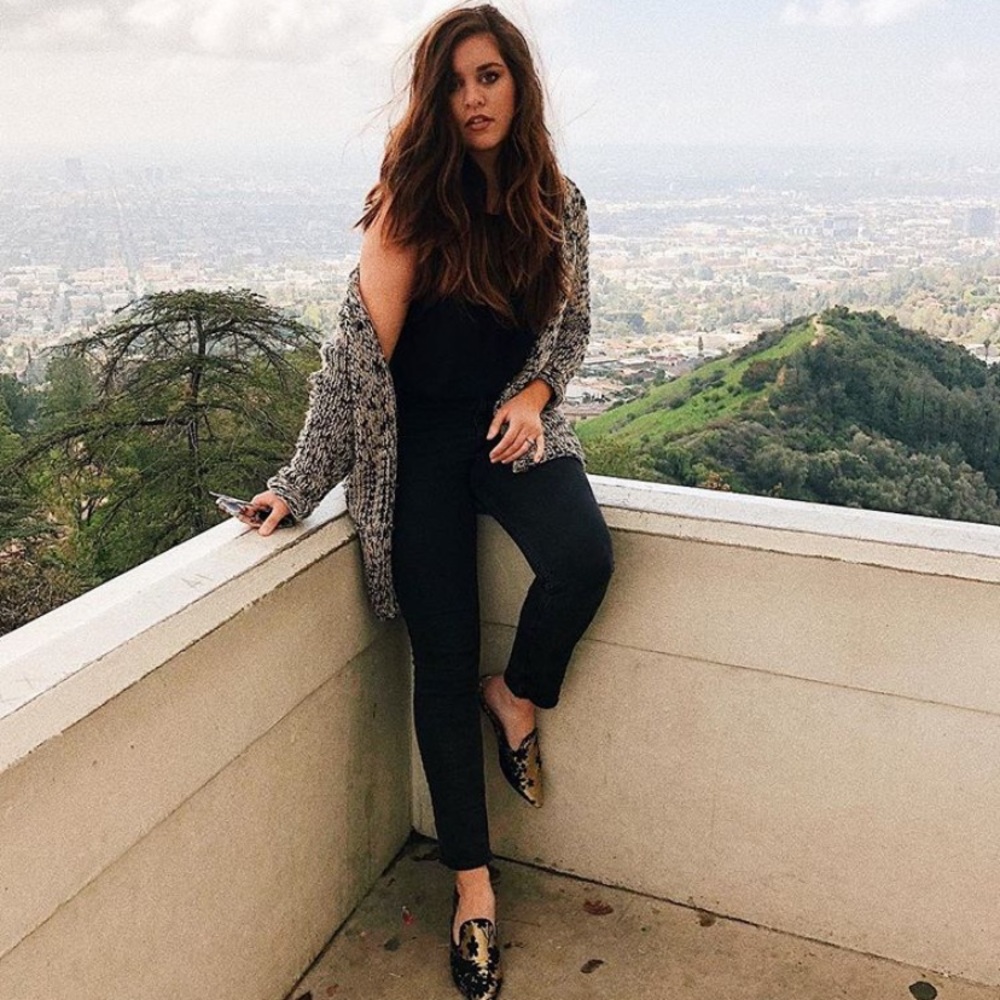 Cozy brown and black SWEATER, knit, woven design